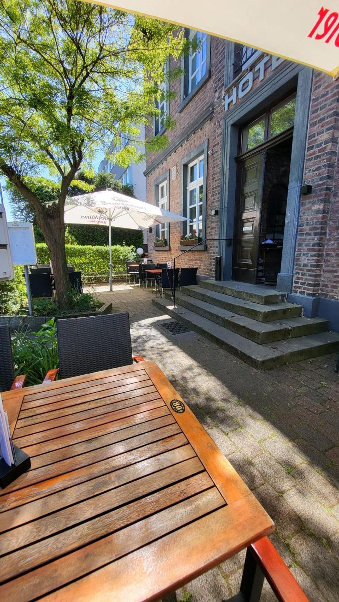 Hotel Restaurant Mathildenhof Pulheim Exteriér fotografie